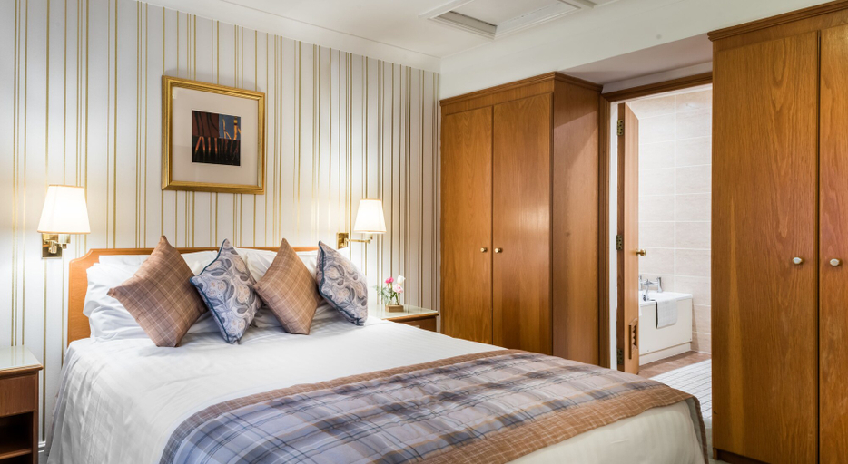 Bedroom 4, Foxfields Country Hotel, Lancashire