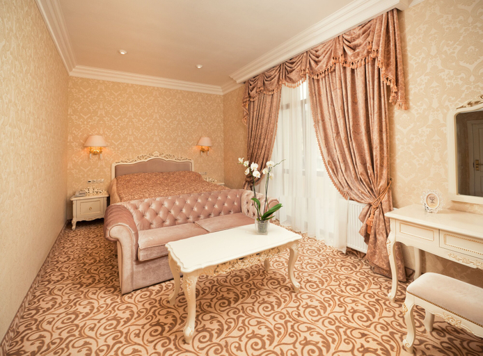 Bedroom 3, Royal Sun Geneva, Drohobyts'ka