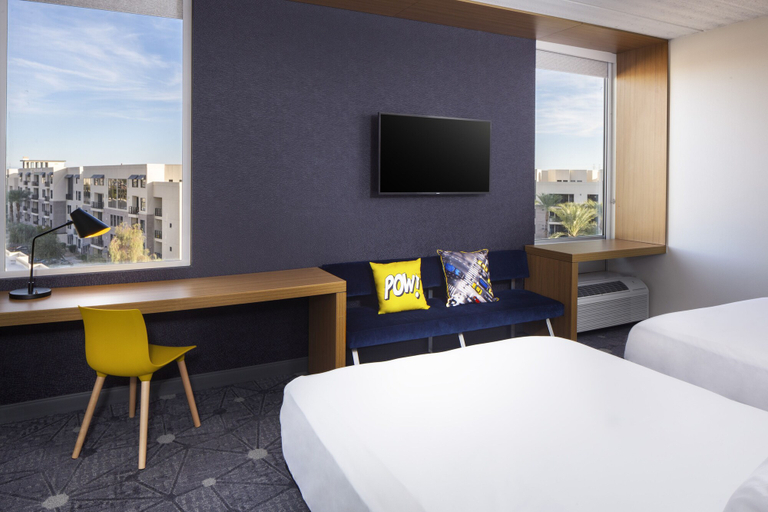 Bedroom 2, Aloft by Marriott Tempe, Maricopa