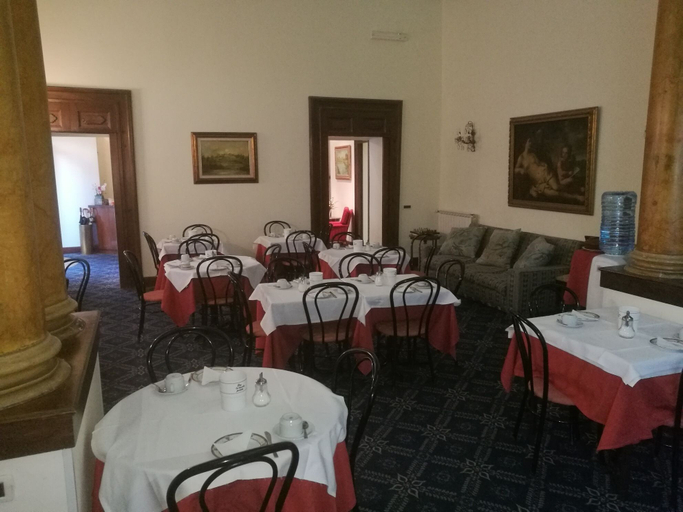 Food & Drinks 5, Hotel Villa delle Rose, Rome