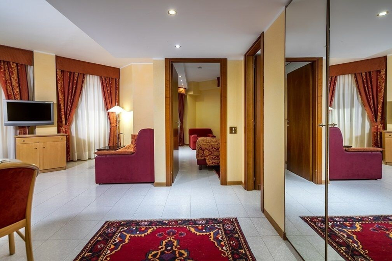 Bedroom 3, 5 Miglia Hotel & SPA, L'Aquila