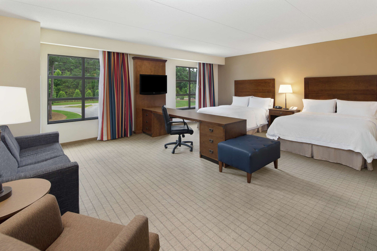 Bedroom 3, Hampton Inn by Hilton Columbus South Fort Benning, Muscogee