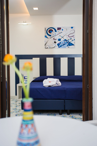 Bedroom 4, Oasi Fantasia, Napoli