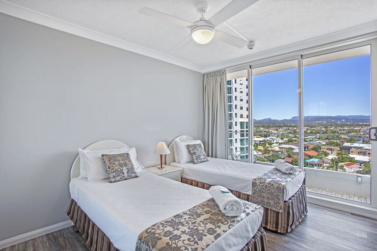 Bedroom 4, Southern Cross Beachfront Holiday Apartments, Gold Coast