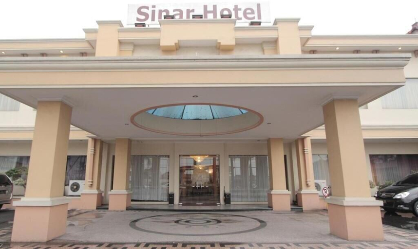 Exterior & Views 2, Hotel Sinar 2, Surabaya