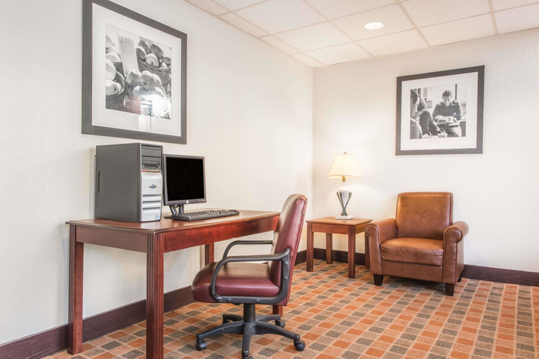 Others 5, Baymont by Wyndham Cincinnati, Cincinnati