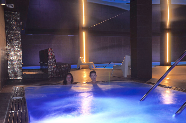 Sport & Beauty 2, Hotel Acevi Val d'Aran, Lleida