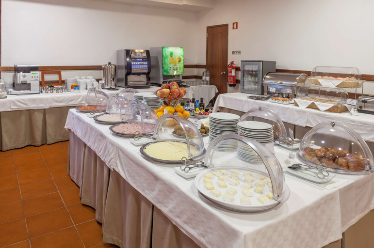 Food & Drinks 5, Best Western Hotel Dom Bernardo, Faro