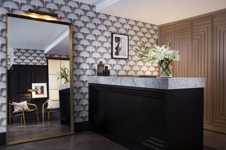 Others 4, Redford Hotel, New York