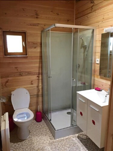 Bathroom 4, Camping la Garenne, Dordogne