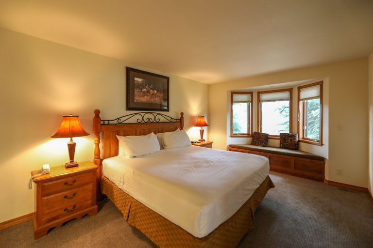 Bedroom 4, Meadow Lake Resort & Condos, Flathead
