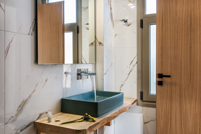 Bathroom 5, Sea Front Villas, Crete