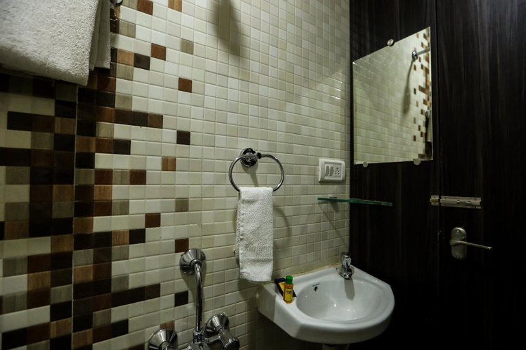 Bathroom, Bharat Regency, Bhopal