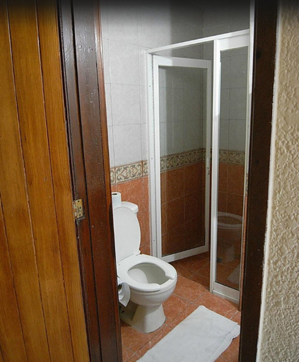 Bathroom 4, Barracuda, Cozumel