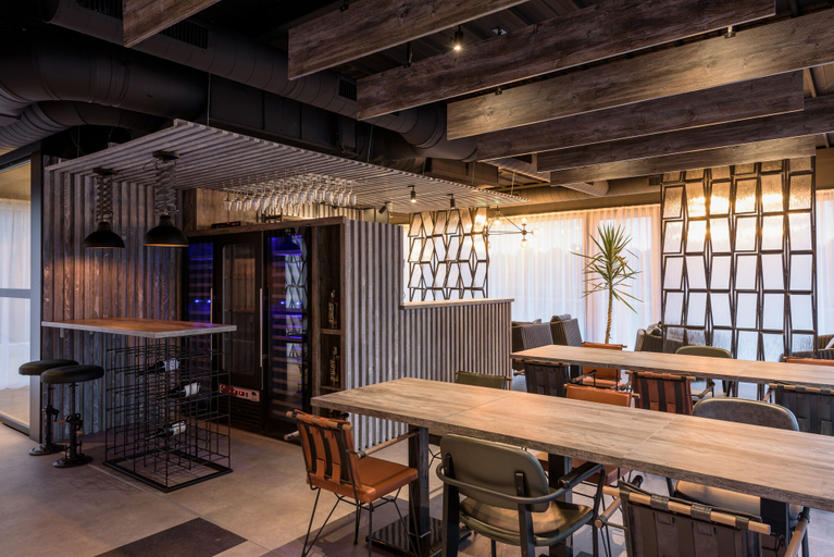 Food & Drinks 5, Joy 5 Hotel & SPA, Belgrade