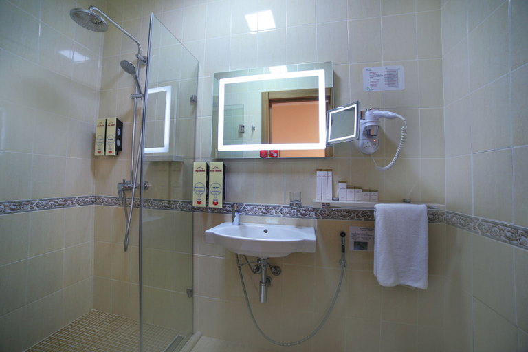 Bathroom 4, City Hotel Bishkek, Bishkek