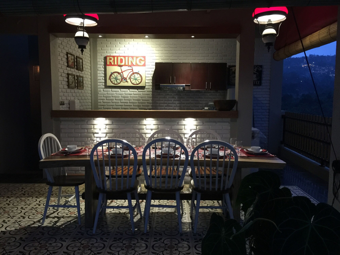 Food & Drinks 5, Casa De Apple, Bandung