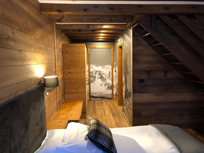 Bedroom 3, Hotel de Champoluc, Aosta