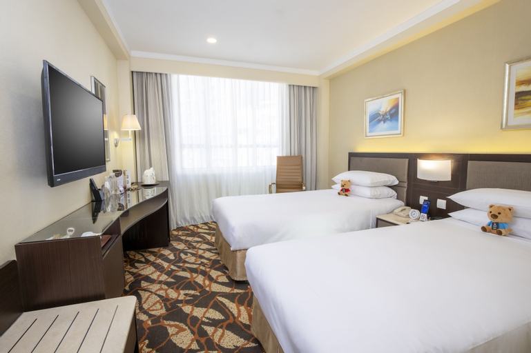 Bedroom 4, Metropark Hotel, Kowloon, Kowloon