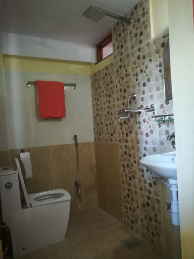 Bathroom 3, Mountain Guest House, Bagmati