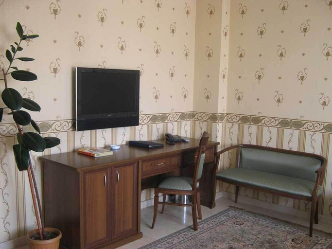 Others 3, Royal Petrol Hotel, Almaty