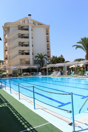 Exterior & Views 2, Hotel Mirasole International, Latina