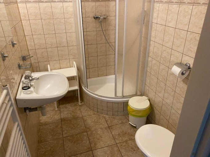 Bathroom 4, Hotel U Supa, Semily