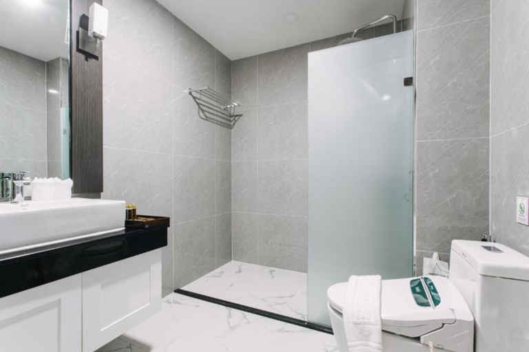 Bathroom 5, The Experience Walking Street Chiang Mai, Muang Chiang Mai