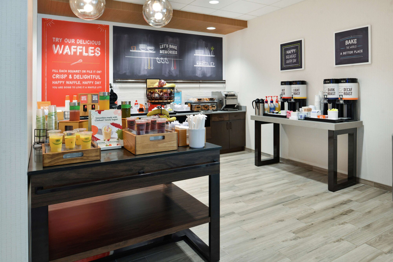 Food & Drinks 5, Hampton Inn Tampa Downtown Channel District, Hillsborough