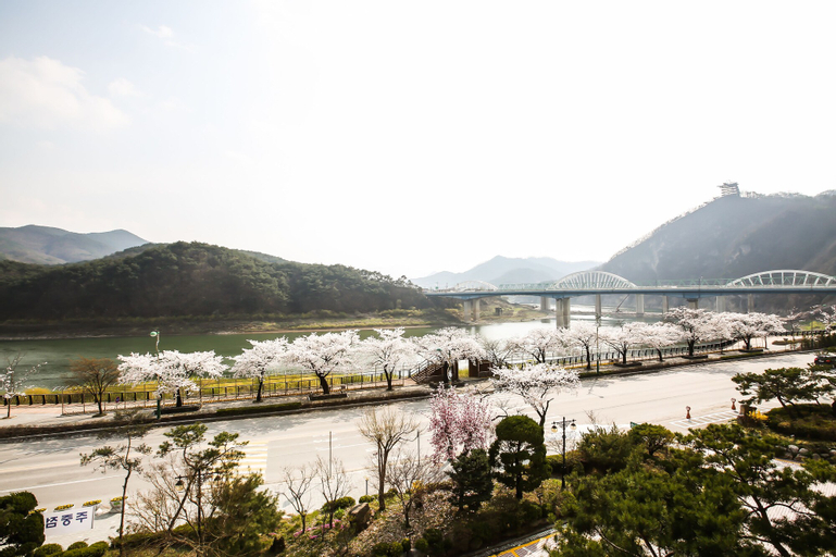 Danyang Tourist Hotel Edelweiss, Danyang