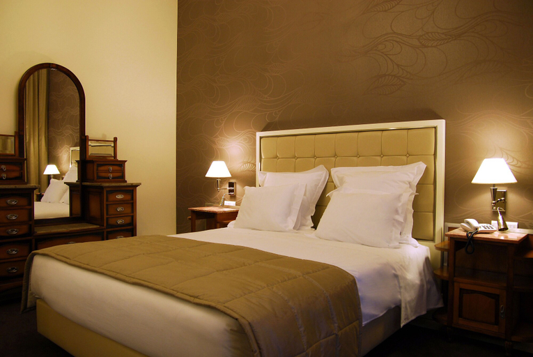 Bedroom 4, Curia Palace Hotel & Spa, Anadia