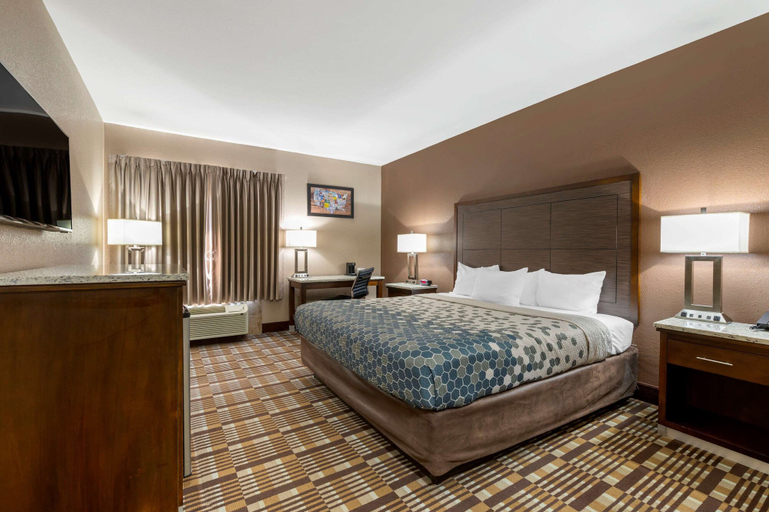 Bedroom 4, Econo Lodge Shelbyville North, Shelby