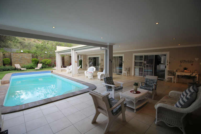 Sport & Beauty 5, House on Olof Palme, Windhoek East