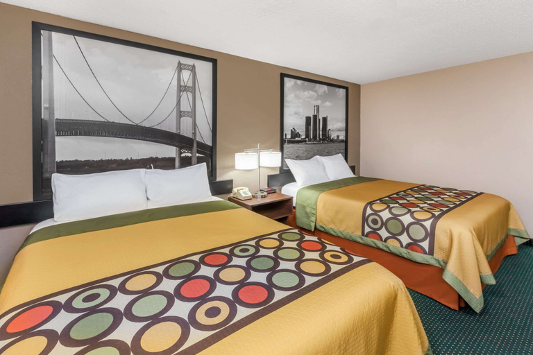 Bedroom 4, Super 8 by Wyndham Ionia MI, Ionia