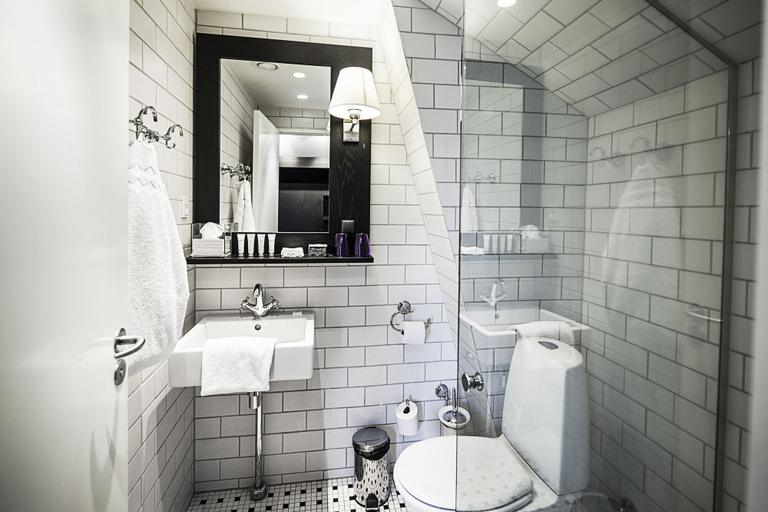 Bathroom 4, First Hotel Grand Odense, Odense
