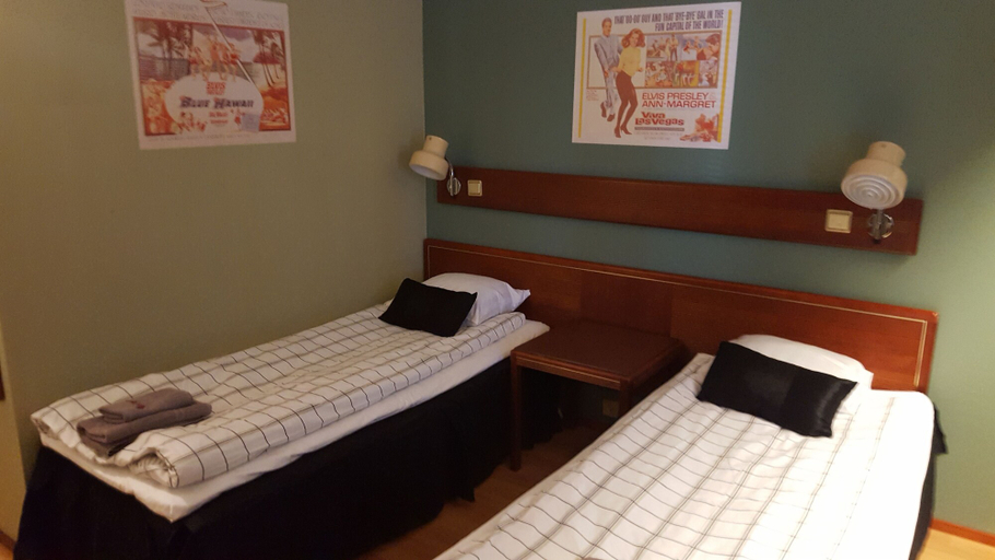 Bedroom 3, Highway, Härnösand