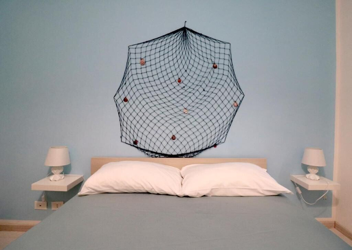 Bedroom 2, B&B I 100 Passi, Latina