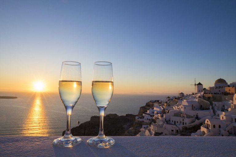 Food & Drinks 5, Art Maisons Oia Castle, South Aegean