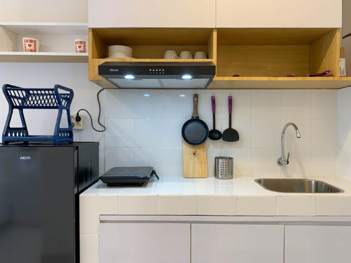 Others 2, Restful and Cozy Studio Tokyo Riverside PIK 2 Apartment By Travelio, Tangerang