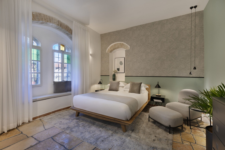 Bedroom 4, Villa Albi - Machne Yehuda Hotel
