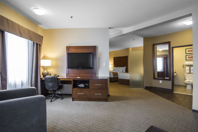 Others 5, Comfort Suites Saskatoon, Division No. 11