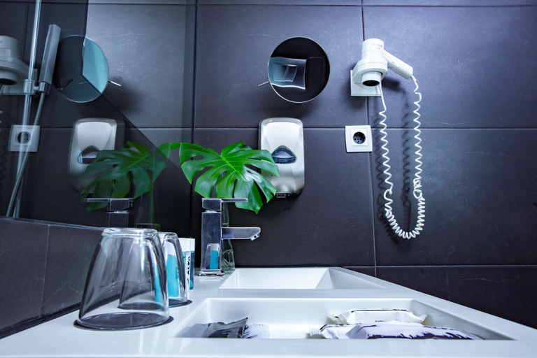 Bathroom 5, Best Western Plus Hotel Alfa Aeropuerto, Barcelona