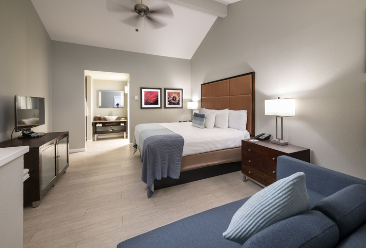 Bedroom 4, Mariposa Inn & Suites, Monterey