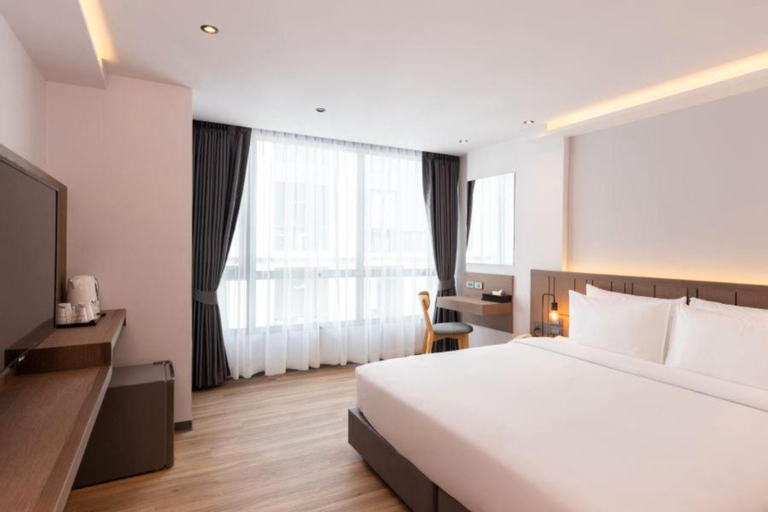 Bedroom 12