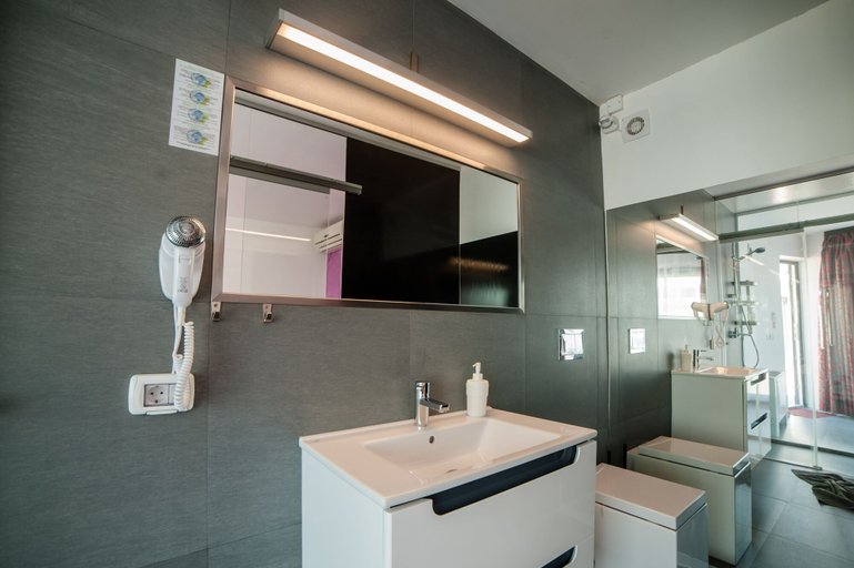 Bathroom 4, Rodizio Hill Resort, Cluj-napoca