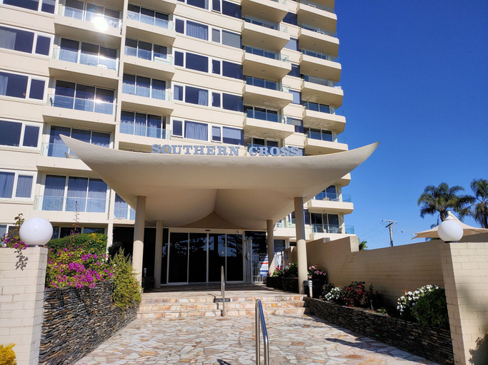 Exterior & Views 2, Southern Cross Beachfront Holiday Apartments, Gold Coast