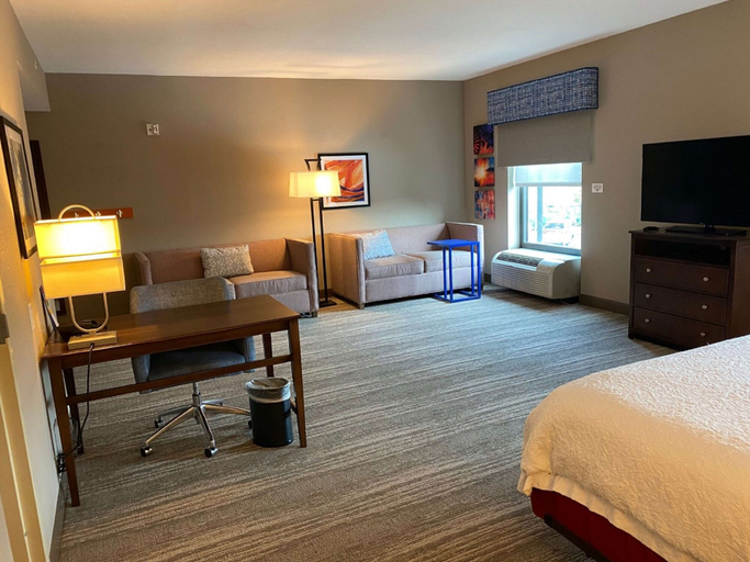 Bedroom 3, Hampton Inn & Suites Orlando-Apopka, Orange