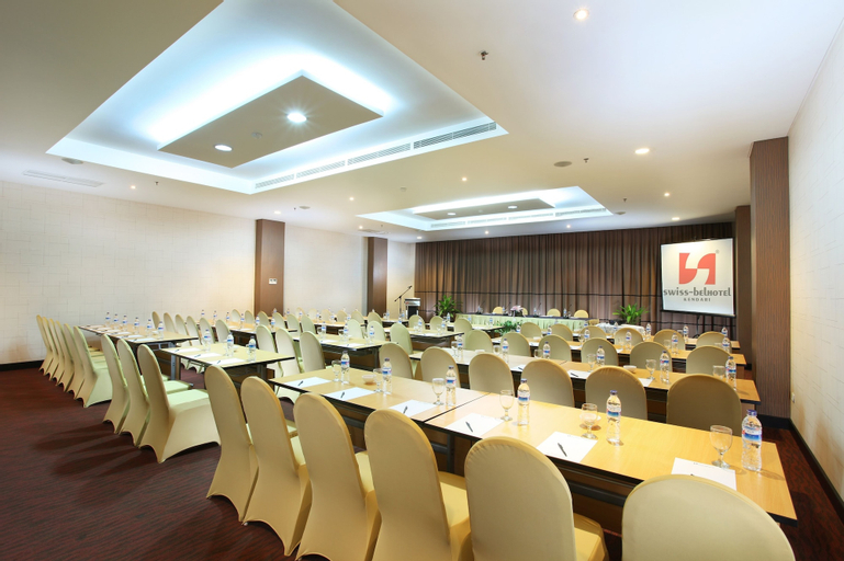 Business Facilities 29