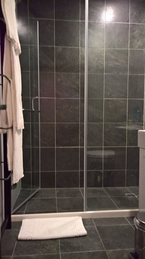 Bathroom 4, Bayman Hotel, Taipei City
