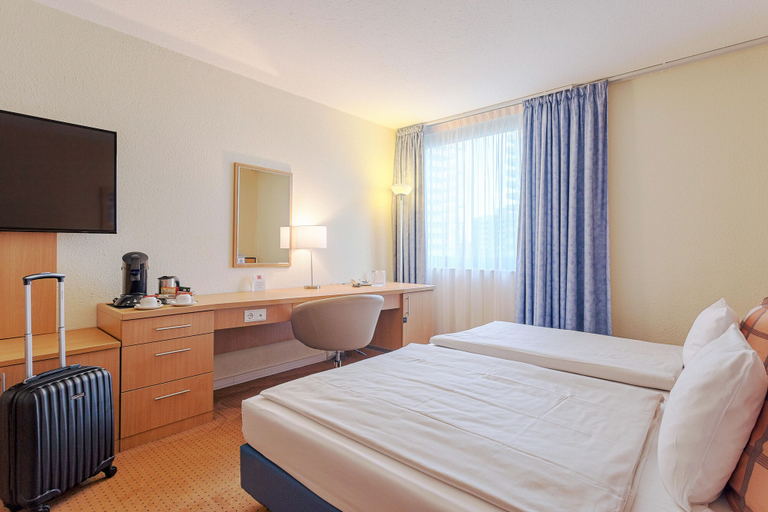 Bedroom 2, Best Western Macrander Hotel Frankfurt/Kaiserlei, Offenbach am Main